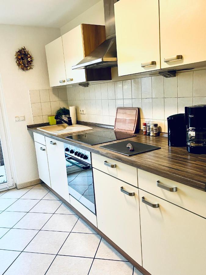 Modernes 3 Zimmer Apartment - Luise- Mit Wlan, Balkon Und Smart-Tv In City-Nahe! Erfurt Exteriör bild