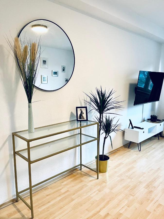 Modernes 3 Zimmer Apartment - Luise- Mit Wlan, Balkon Und Smart-Tv In City-Nahe! Erfurt Exteriör bild