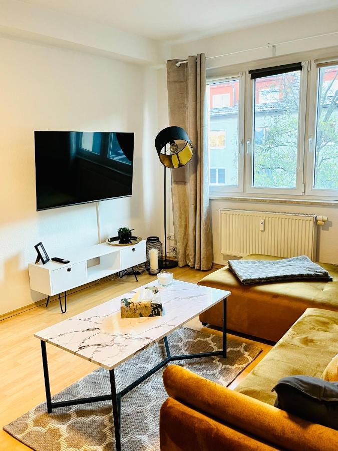 Modernes 3 Zimmer Apartment - Luise- Mit Wlan, Balkon Und Smart-Tv In City-Nahe! Erfurt Exteriör bild